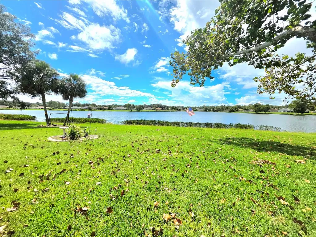 93 Hickory Loop Ocala FL 34472