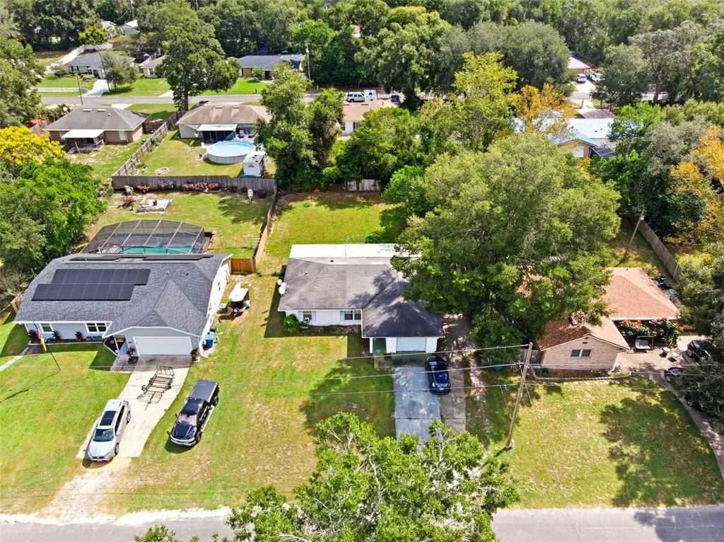 467 Lancaster Avenue Orange City FL 32763