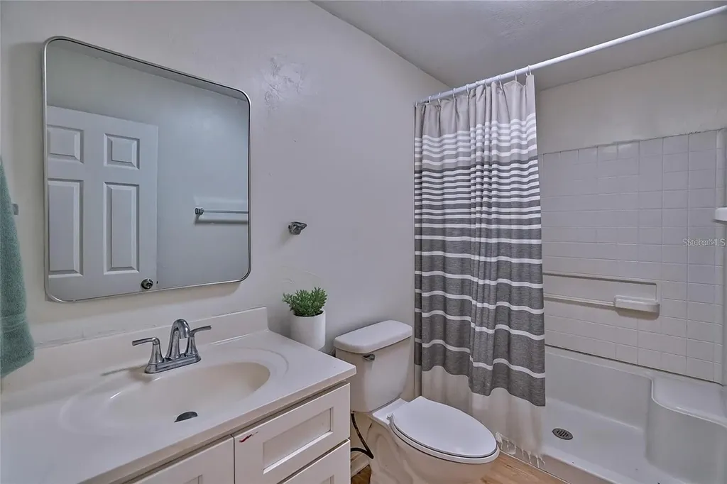 209 SE 47th Street Gainesville FL 32641