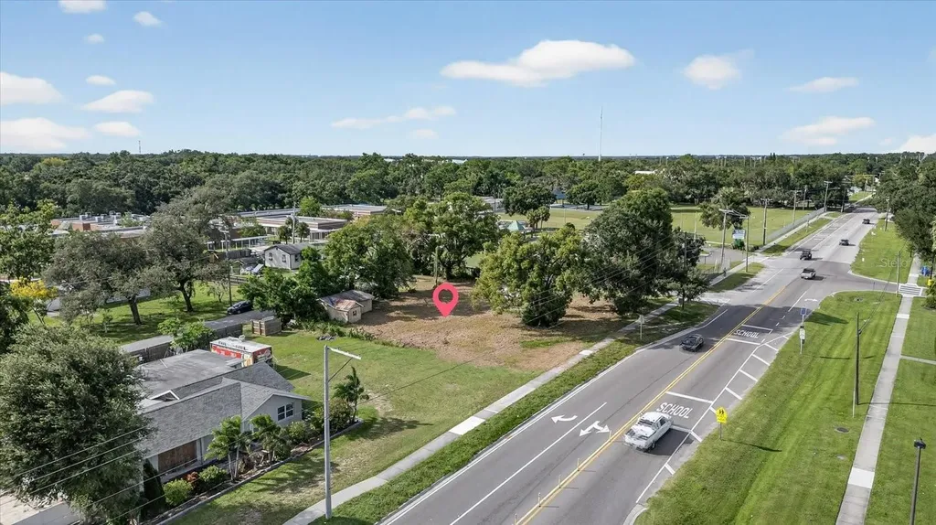 4020 579 Highway Seffner FL 33584