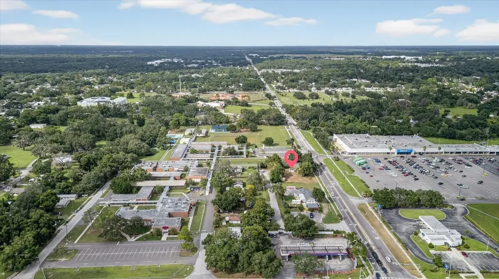 4020 579 Highway Seffner FL 33584