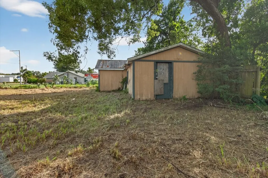 4020 579 Highway Seffner FL 33584