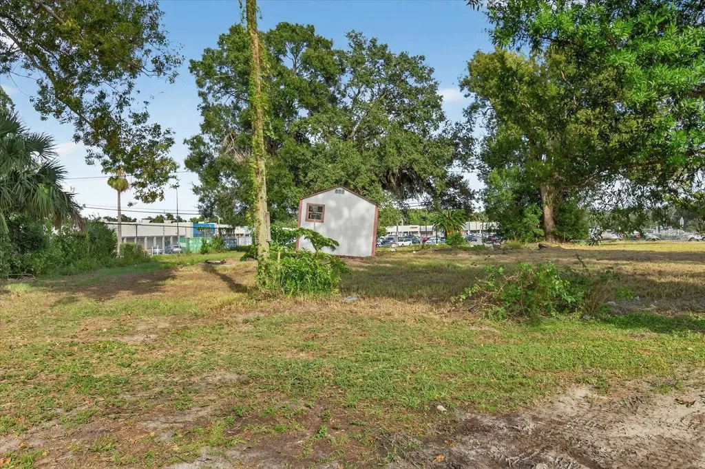 4020 579 Highway Seffner FL 33584