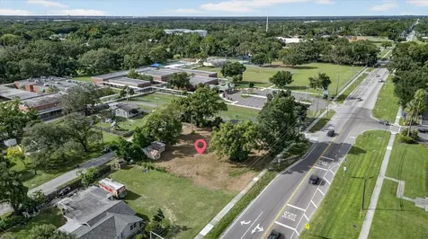 4020 579 Highway Seffner FL 33584