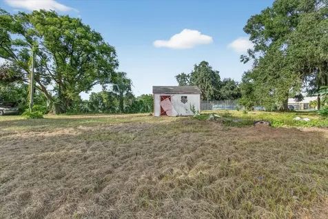 4020 579 Highway Seffner FL 33584