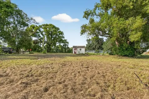 4020 579 Highway Seffner FL 33584