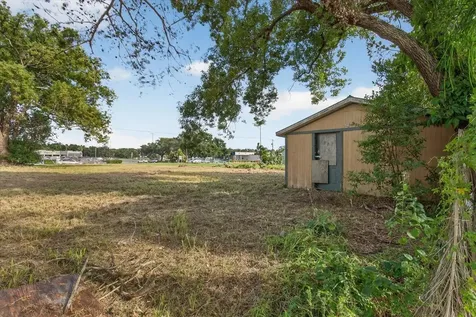 4020 579 Highway Seffner FL 33584