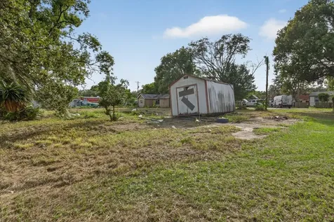4020 579 Highway Seffner FL 33584