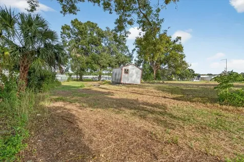 4020 579 Highway Seffner FL 33584