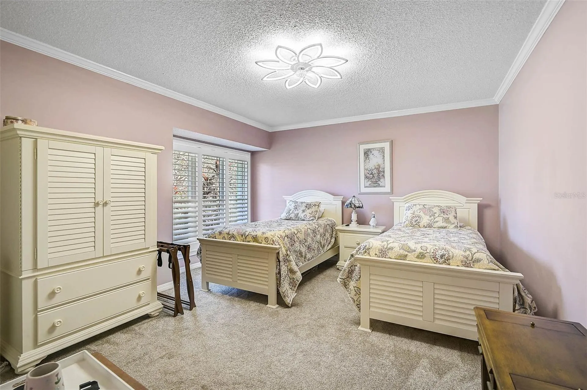 3890 Wilshire Circle Sarasota FL 34238