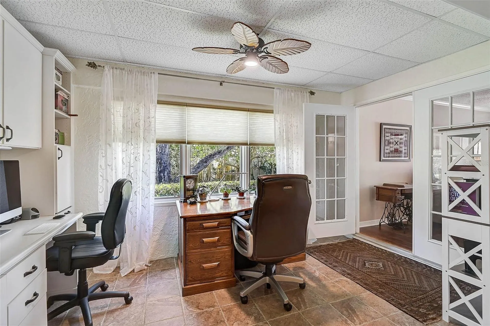 3890 Wilshire Circle Sarasota FL 34238