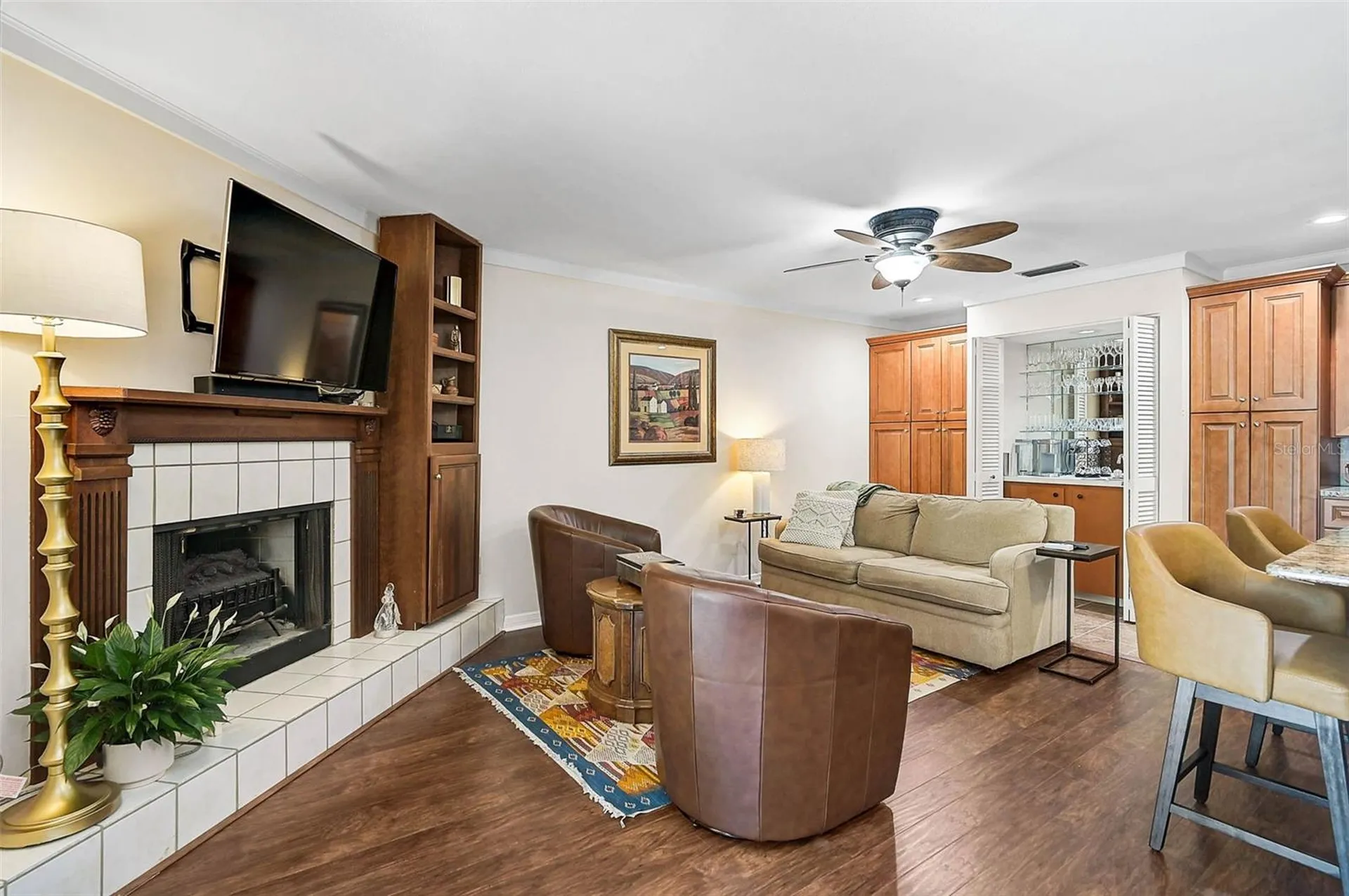 3890 Wilshire Circle Sarasota FL 34238