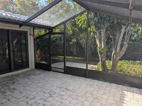 3890 Wilshire Circle Sarasota FL 34238