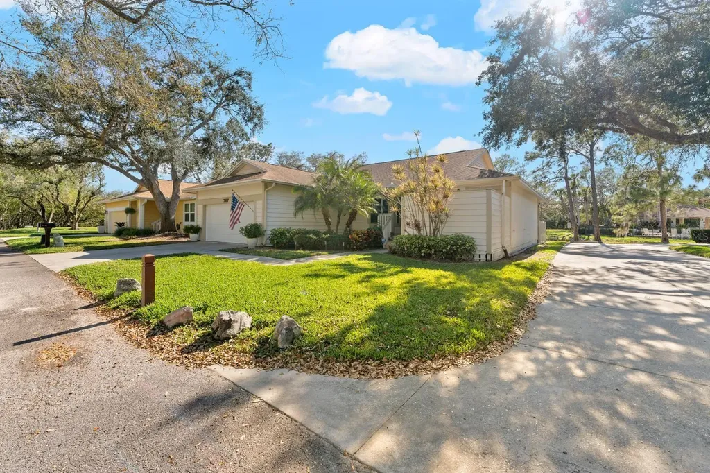 767 Caya Costa Court NE St Petersburg FL 33702