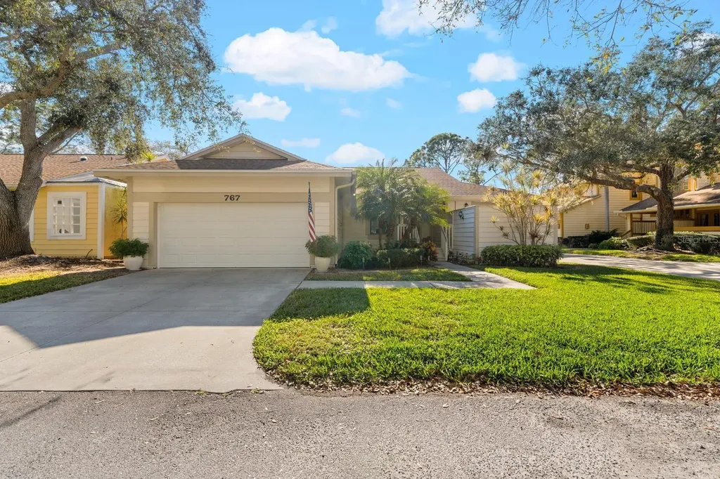 767 Caya Costa Court NE St Petersburg FL 33702