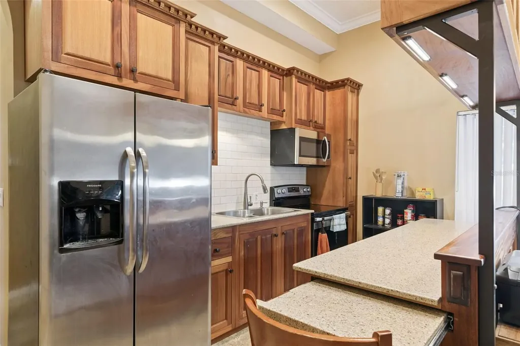 2087 Westbourne Drive Oviedo FL 32765