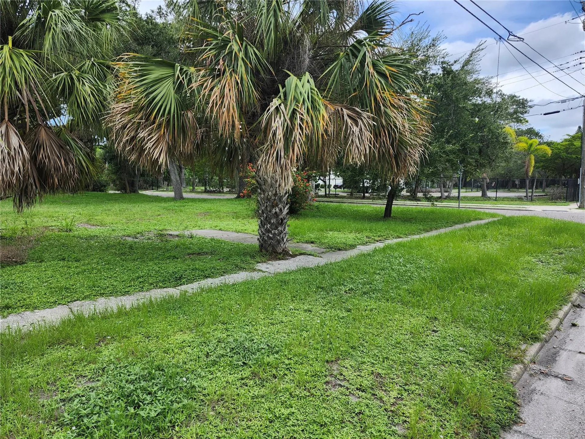 2441 Central Avenue Sarasota FL 34234