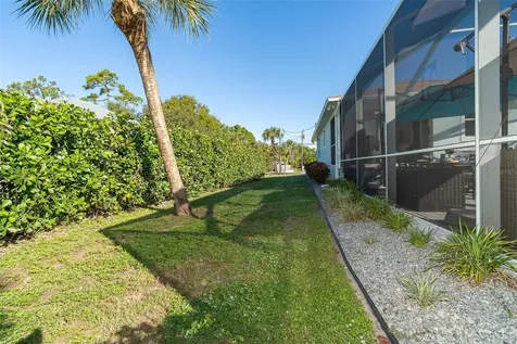 639 Yale Street Englewood FL 34223