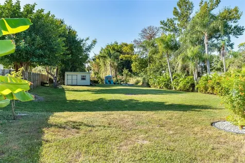 639 Yale Street Englewood FL 34223