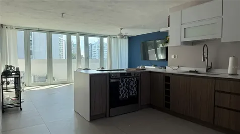 Villa Caparra Tower 44 A Guaynabo PR 00966