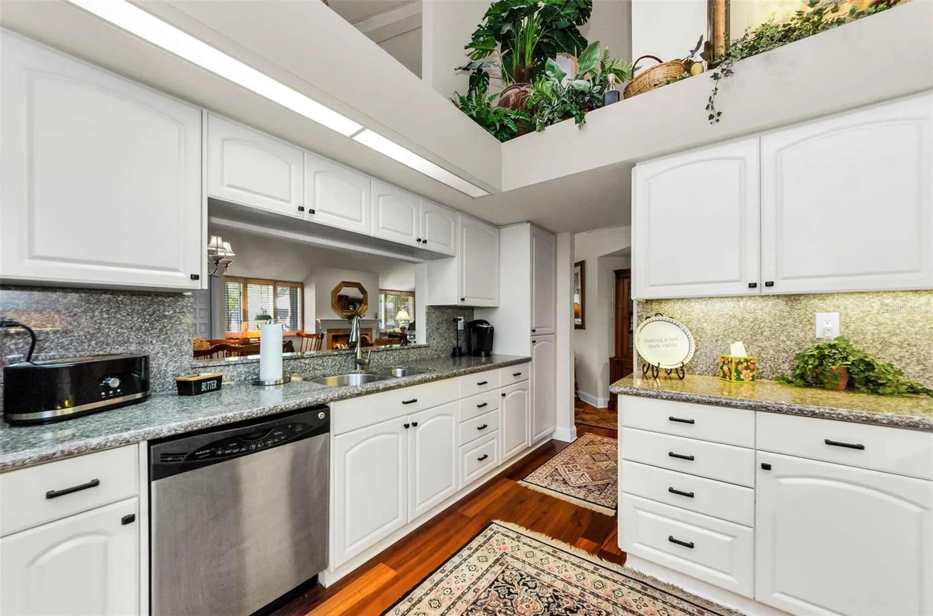 10425 Longwood Drive Seminole FL 33777