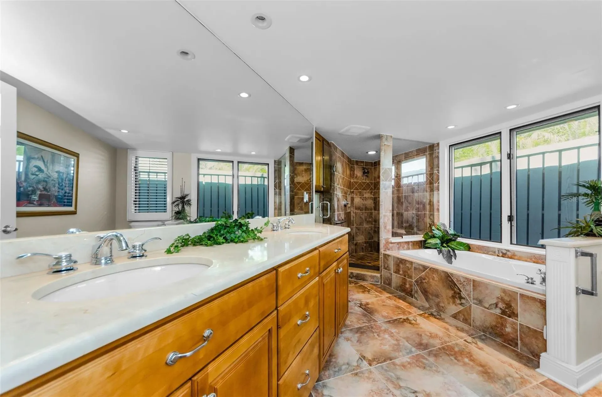 10425 Longwood Drive Seminole FL 33777
