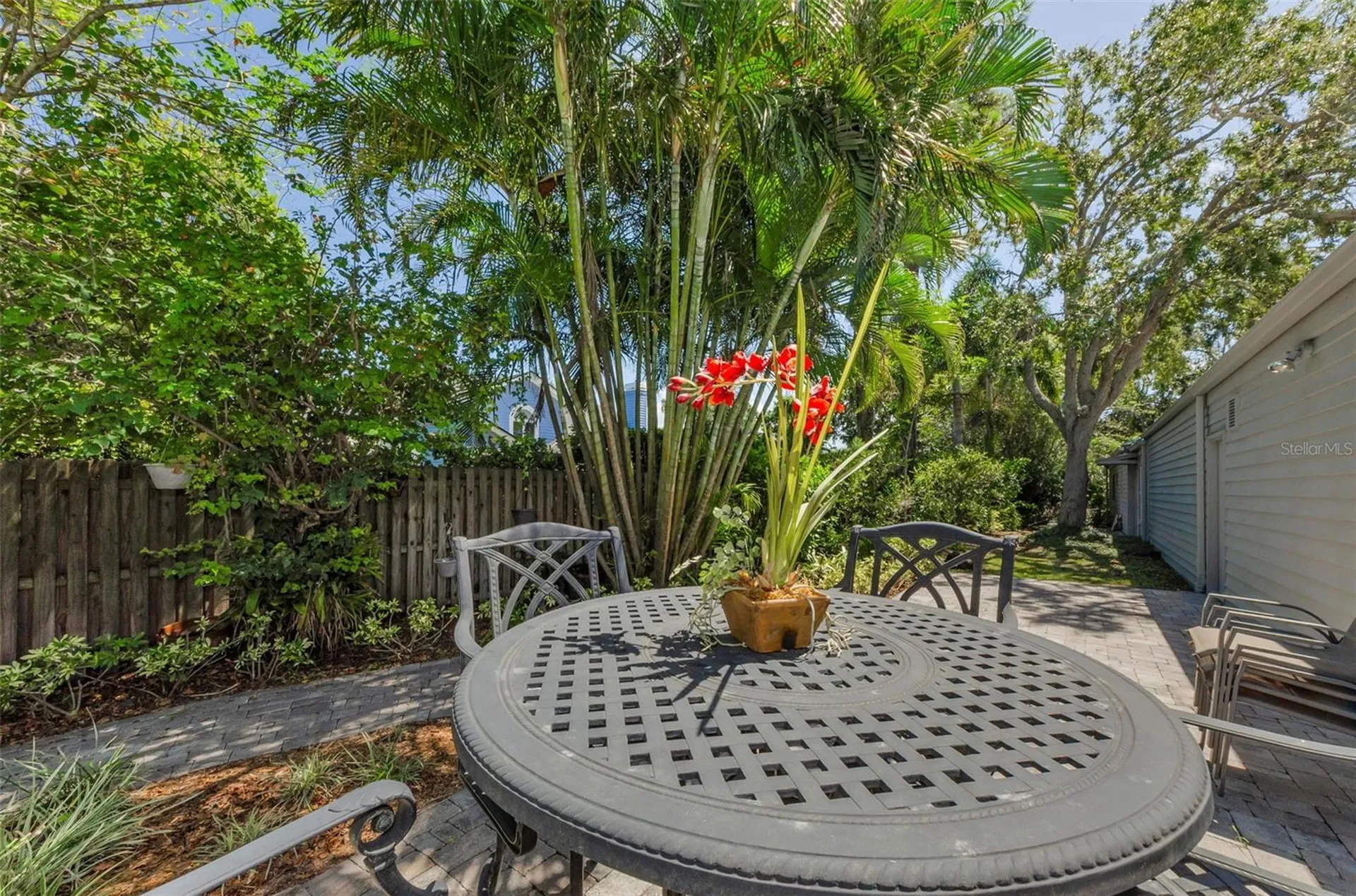 10425 Longwood Drive Seminole FL 33777