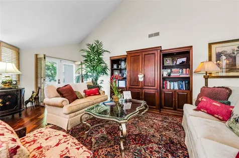 10425 Longwood Drive Seminole FL 33777