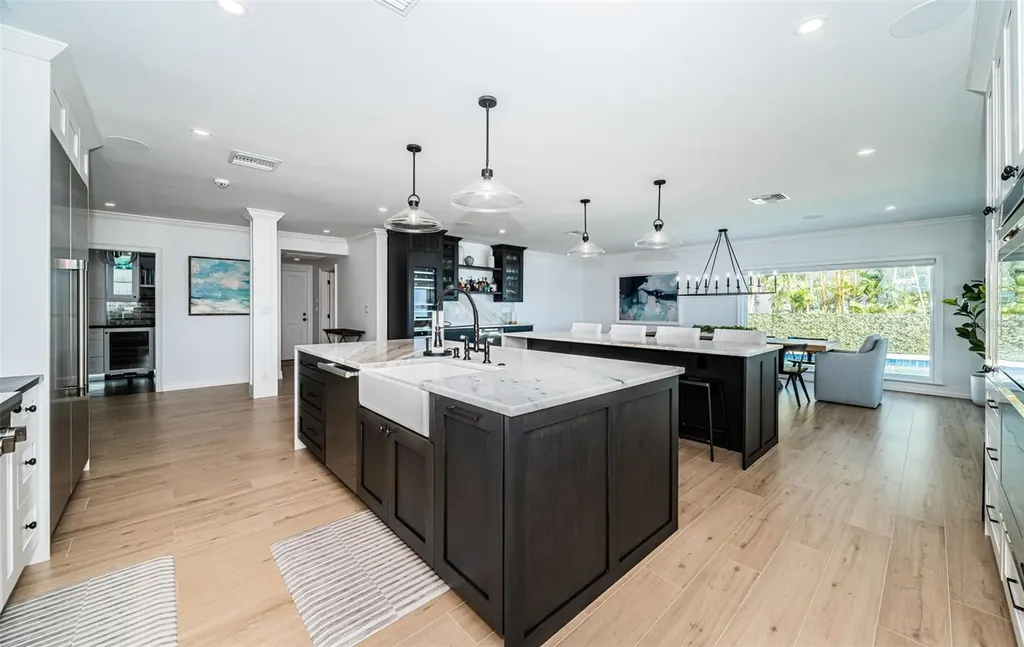 4916 62nd Avenue S St Petersburg FL 33715