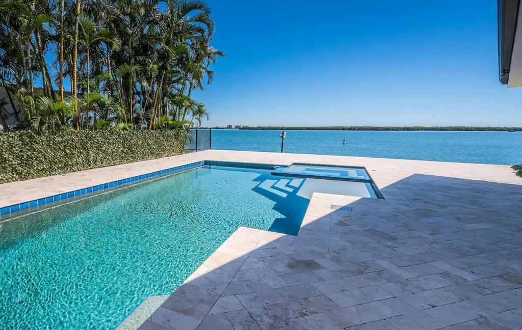 4916 62nd Avenue S St Petersburg FL 33715