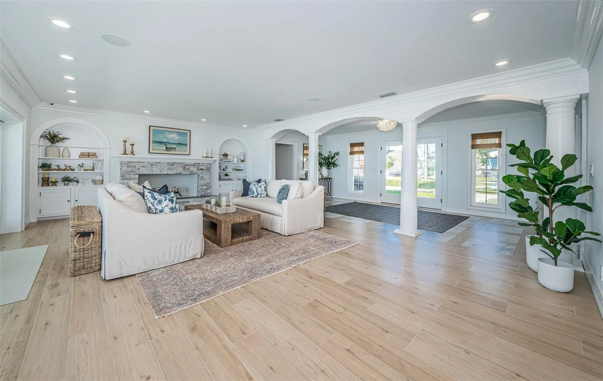 4916 62nd Avenue S St Petersburg FL 33715