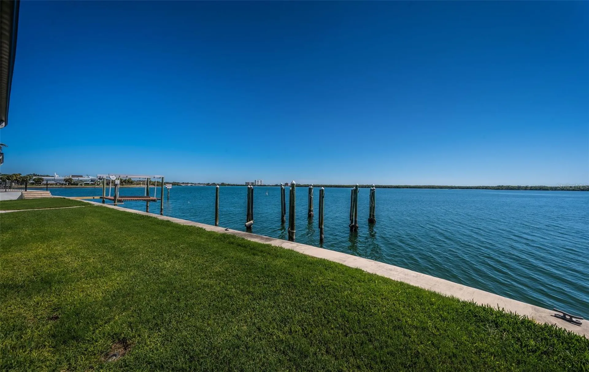 4916 62nd Avenue S St Petersburg FL 33715