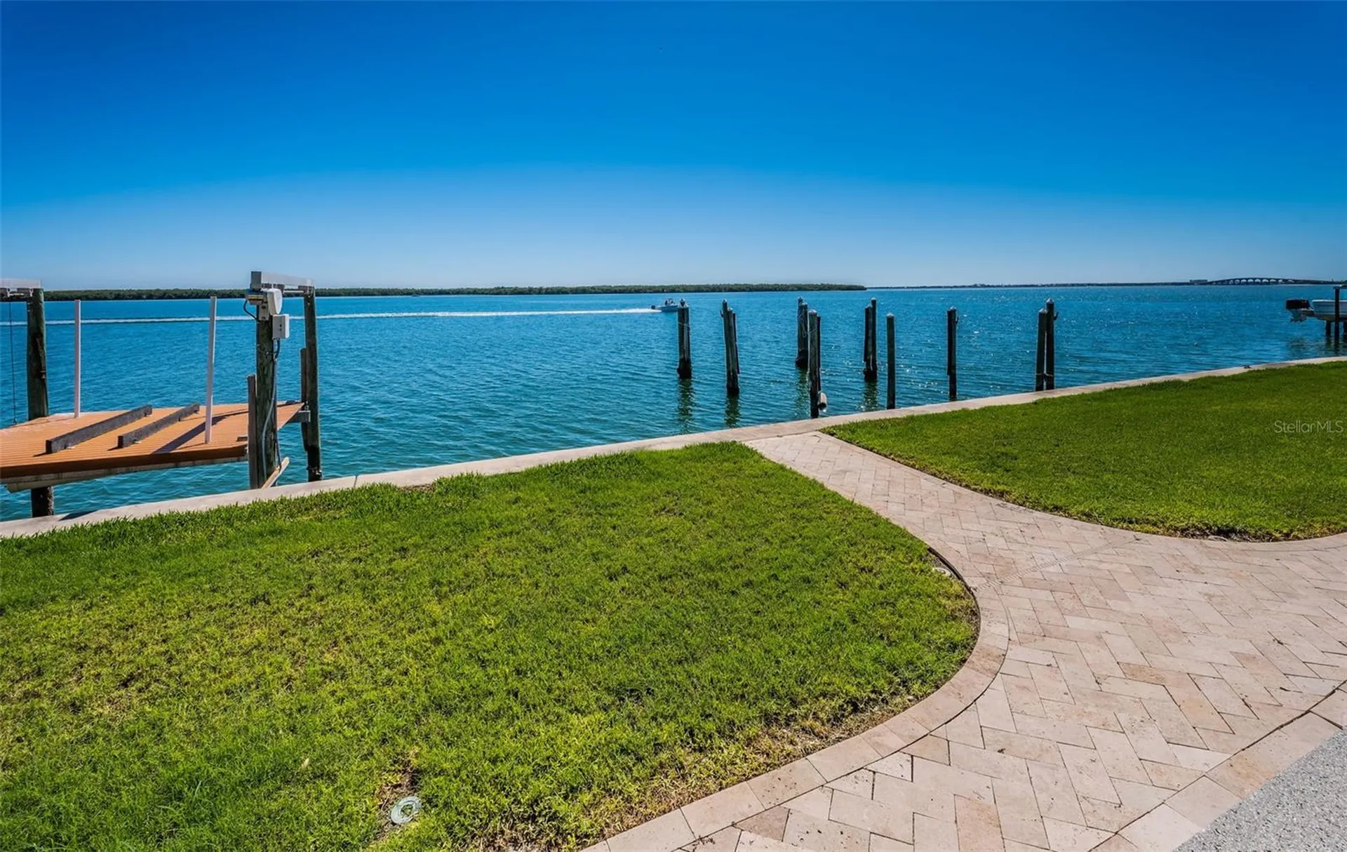 4916 62nd Avenue S St Petersburg FL 33715