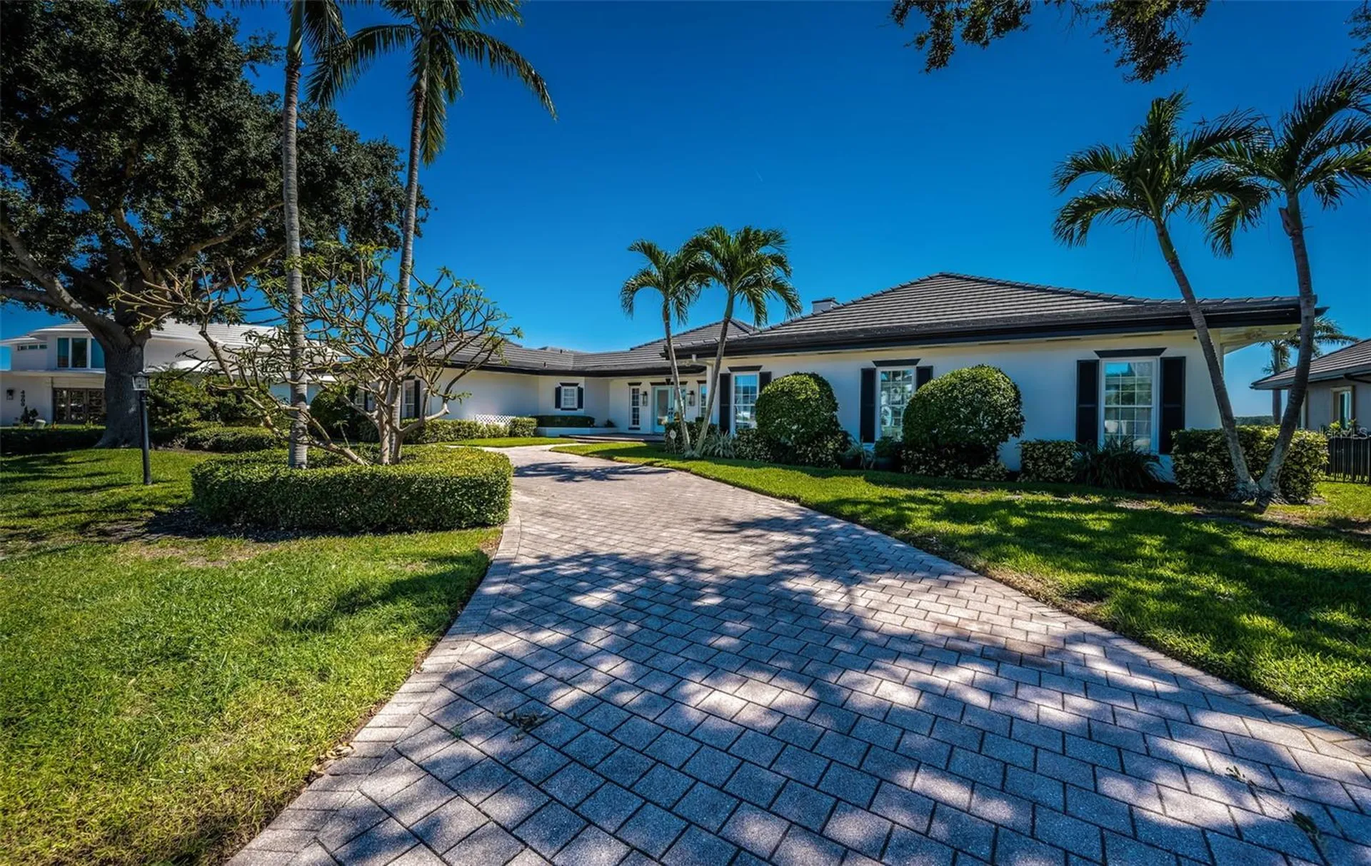 4916 62nd Avenue S St Petersburg FL 33715