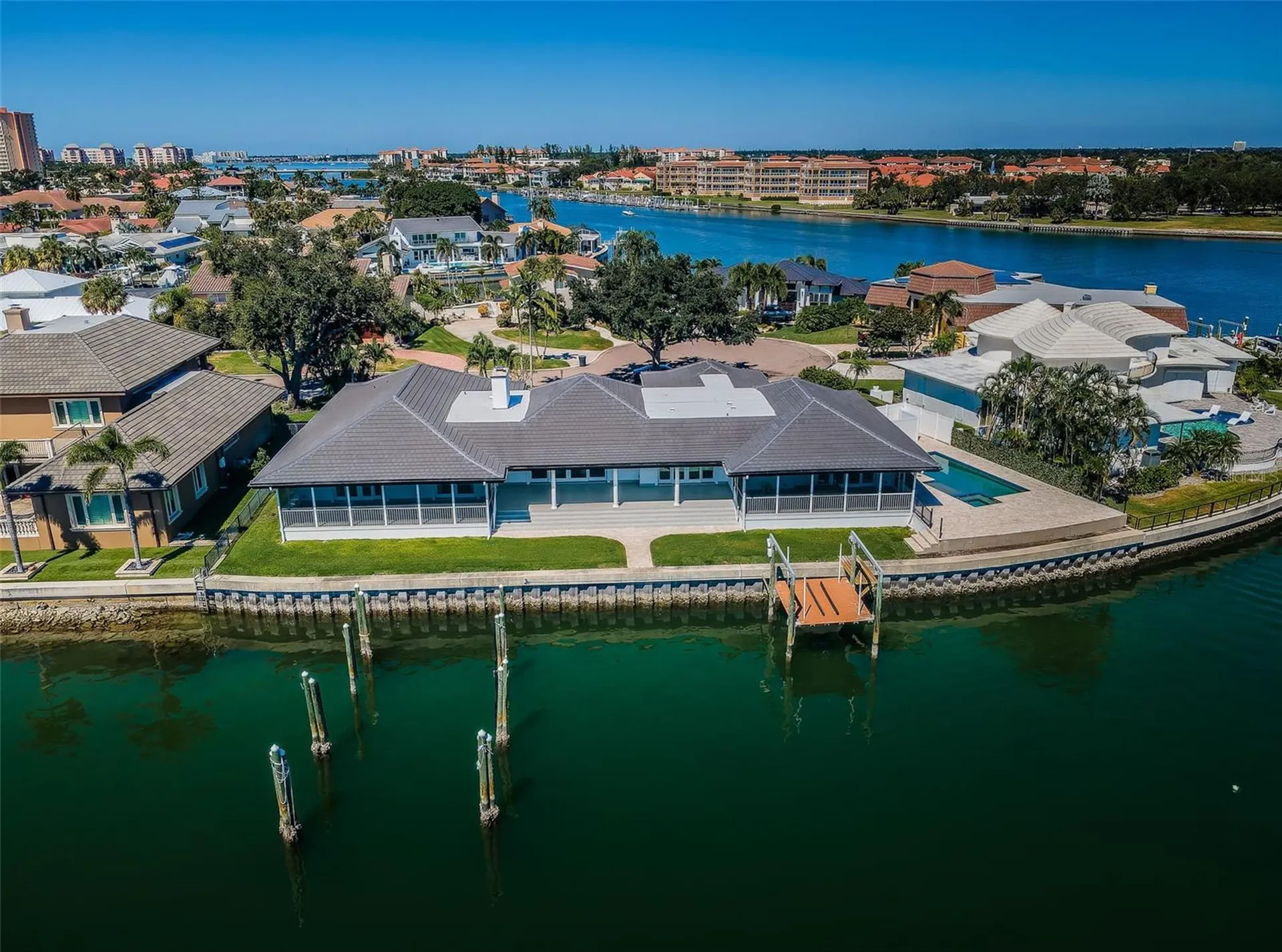 4916 62nd Avenue S St Petersburg FL 33715