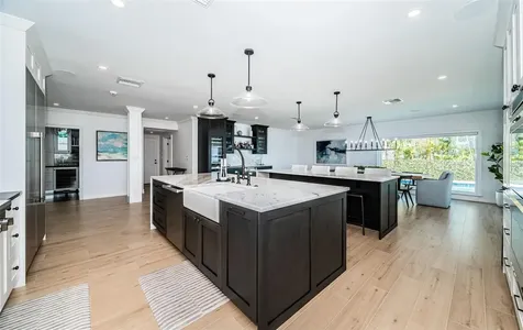 4916 62nd Avenue S St Petersburg FL 33715