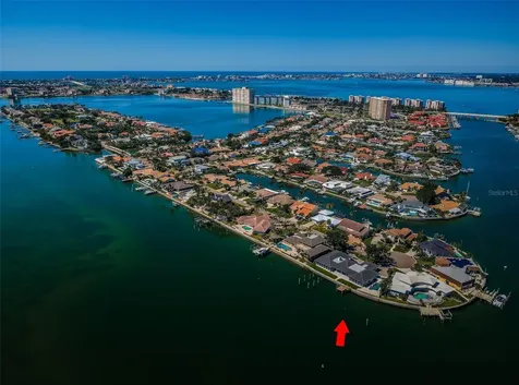 4916 62nd Avenue S St Petersburg FL 33715