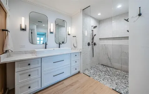 4916 62nd Avenue S St Petersburg FL 33715
