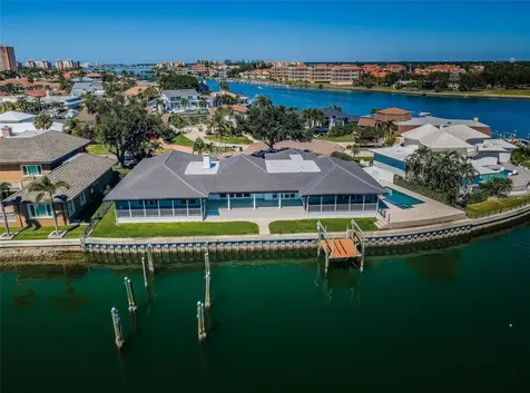 4916 62nd Avenue S St Petersburg FL 33715