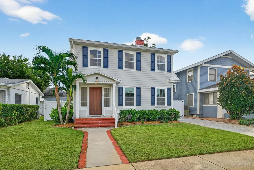 480 28th Avenue N St Petersburg FL 33704