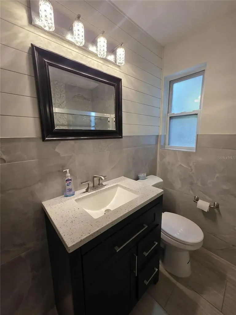 5380 77th Avenue N Pinellas Park FL 33781
