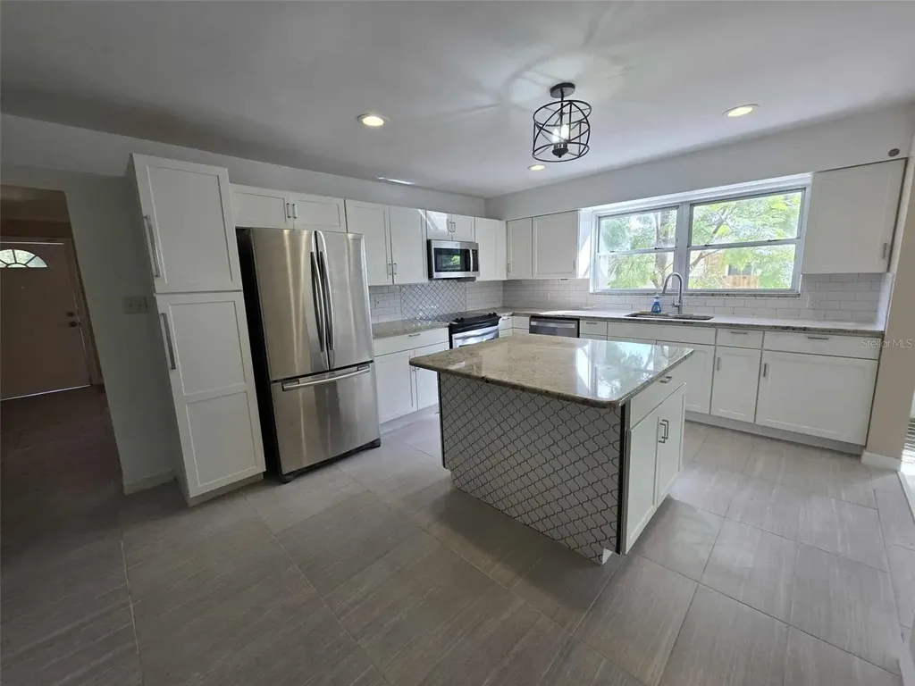 5380 77th Avenue N Pinellas Park FL 33781