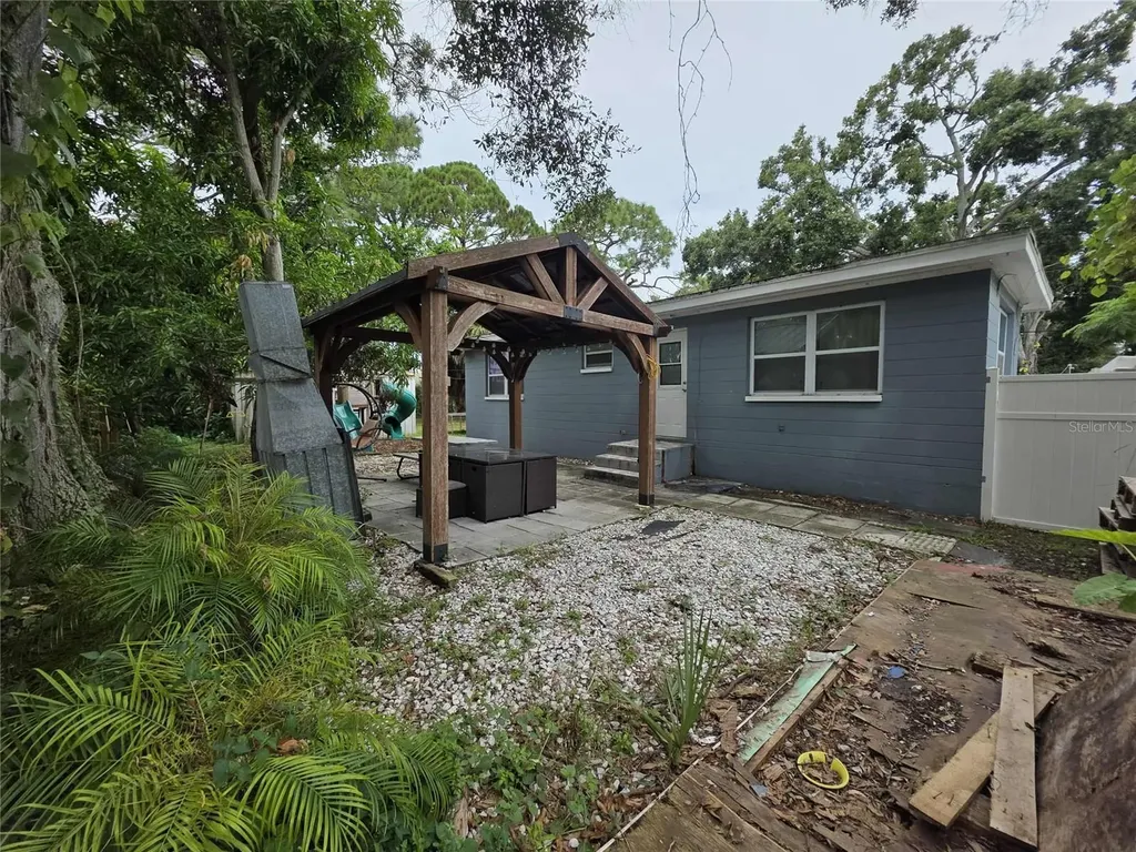 5380 77th Avenue N Pinellas Park FL 33781