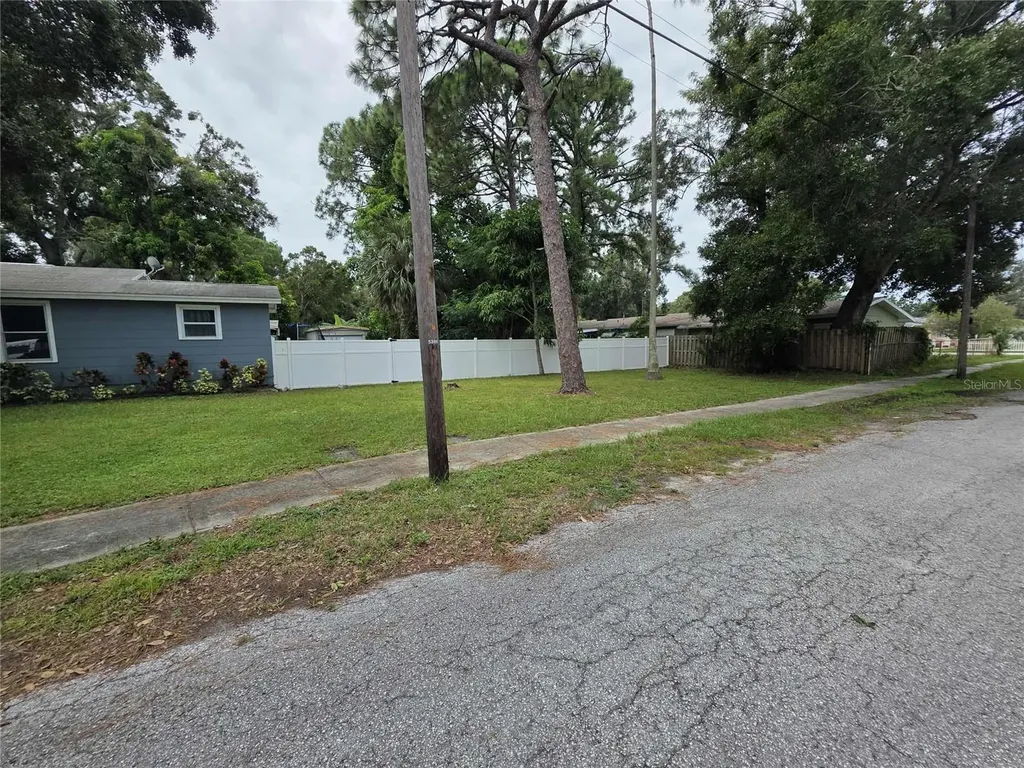 5380 77th Avenue N Pinellas Park FL 33781