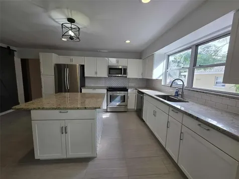 5380 77th Avenue N Pinellas Park FL 33781