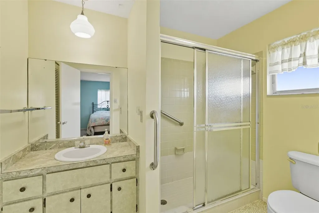 22281 N Niagara Avenue Port Charlotte FL 33952