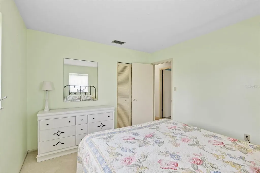 22281 N Niagara Avenue Port Charlotte FL 33952