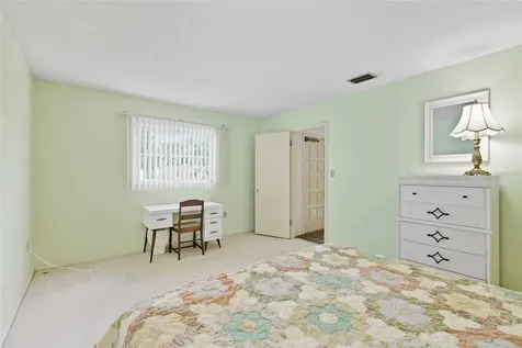 22281 N Niagara Avenue Port Charlotte FL 33952