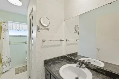 22281 N Niagara Avenue Port Charlotte FL 33952