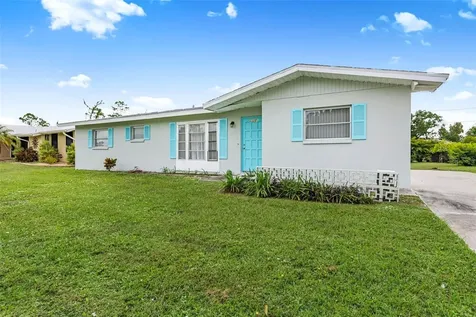 22281 N Niagara Avenue Port Charlotte FL 33952